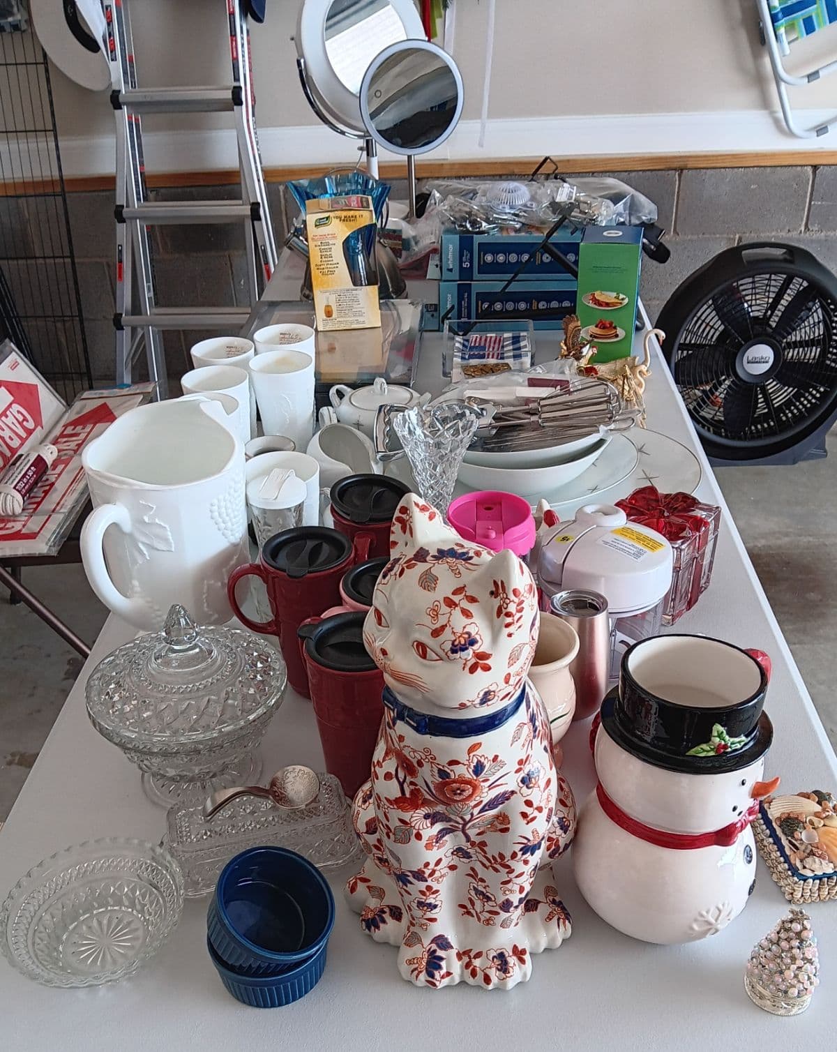 Garage Sale! — photo 4