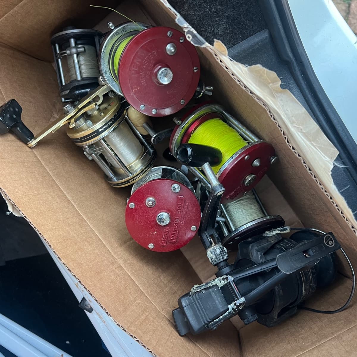 HUGE MULTI-FAMILY YARD SALE / GARAGE SALE! TOOLS, VIDEO GAMES, FISHING GEAR, TOYS & MORE!